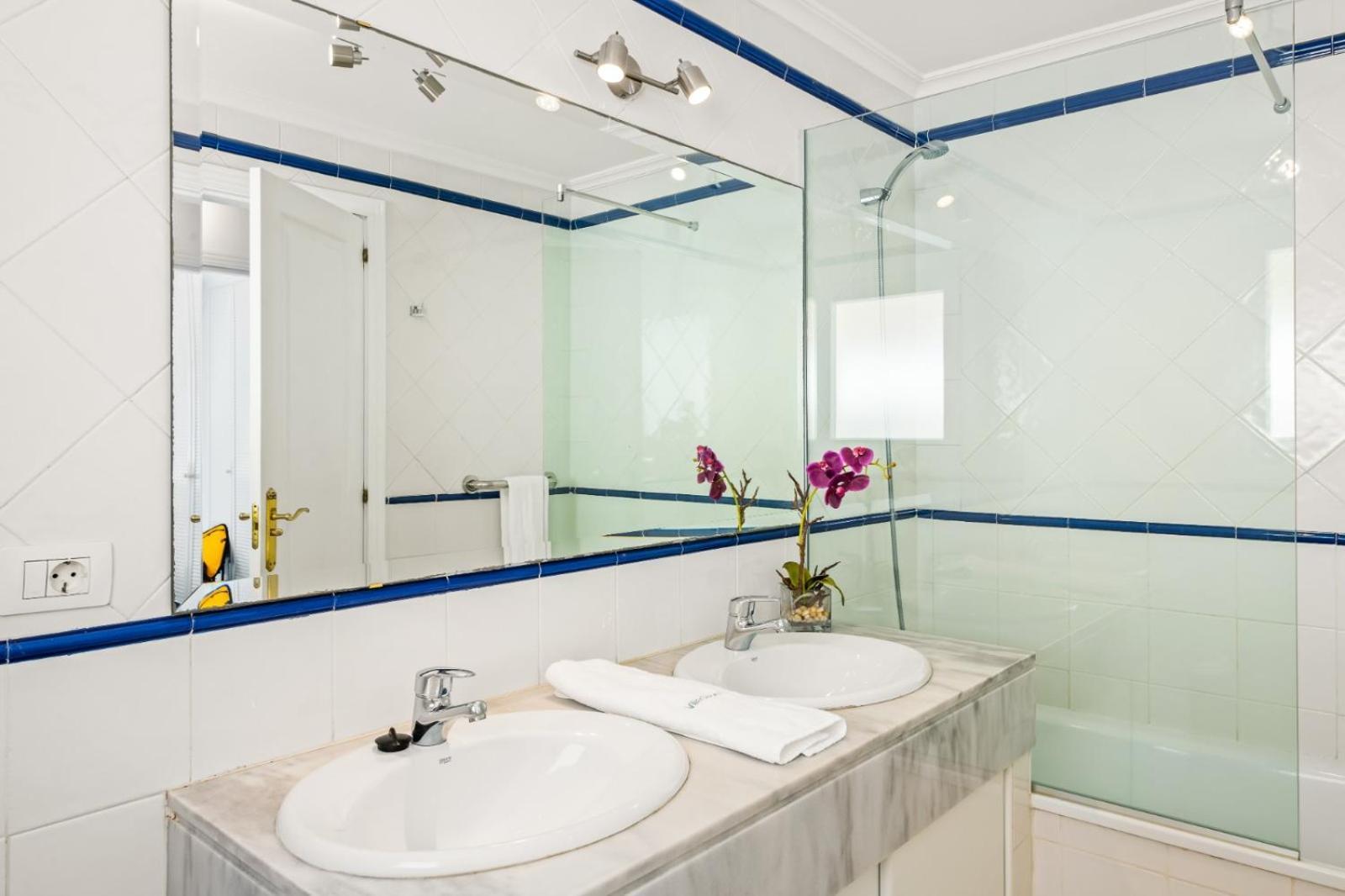 Apartament Bahia Blue - La Caleta Costa Adeje  Zewnętrze zdjęcie
